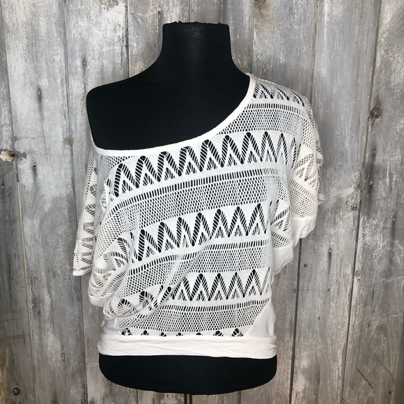 Bat wing top - Picture 2 of 5